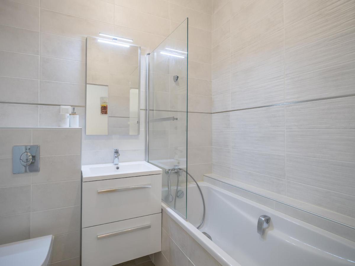 Loft Courtalon - Haut Standing - Patio - Parking Prives Apartamento Troyes Exterior foto