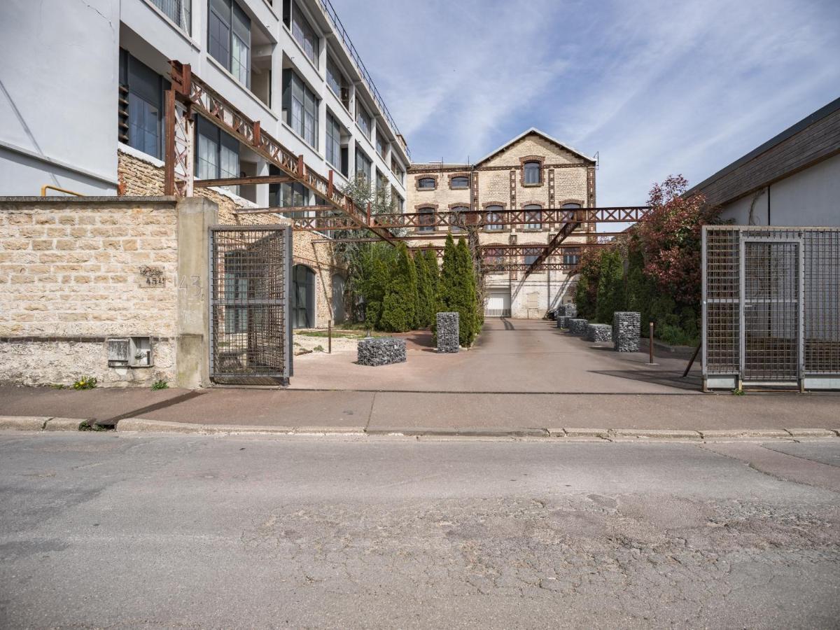 Loft Courtalon - Haut Standing - Patio - Parking Prives Apartamento Troyes Exterior foto